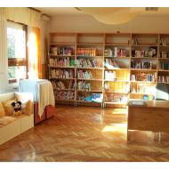 Könyvtári, Információs és Közösségi Hely